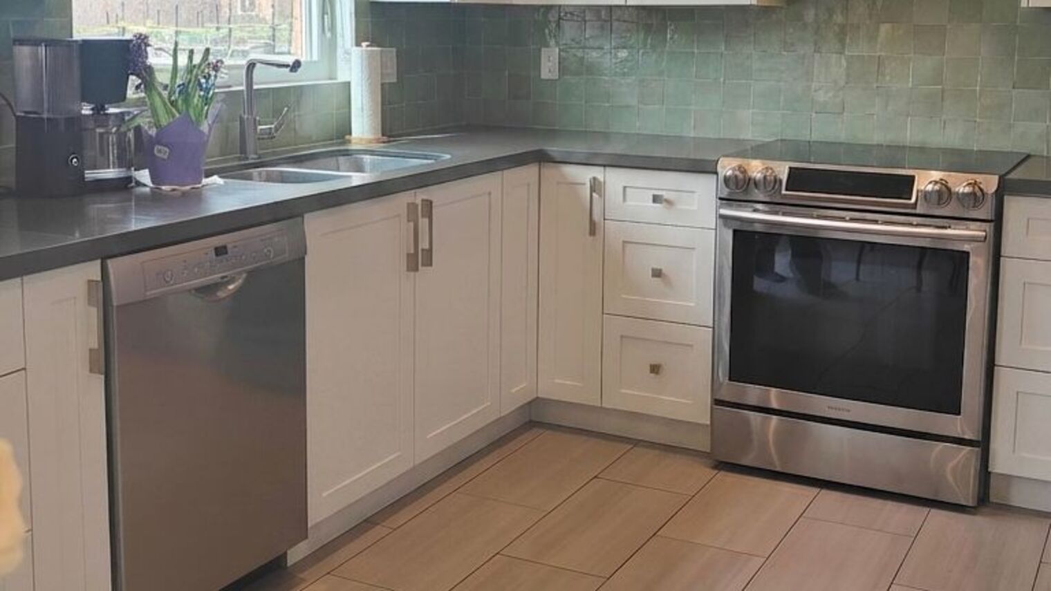 We Asked 99 Redditors: Best Color for Inherited Cabinets
